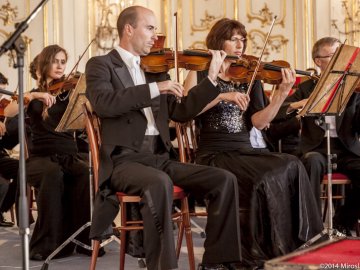 Filharmonie B. Martinů Zlín, dirigent T. Netopil, recitace Soňa Červená